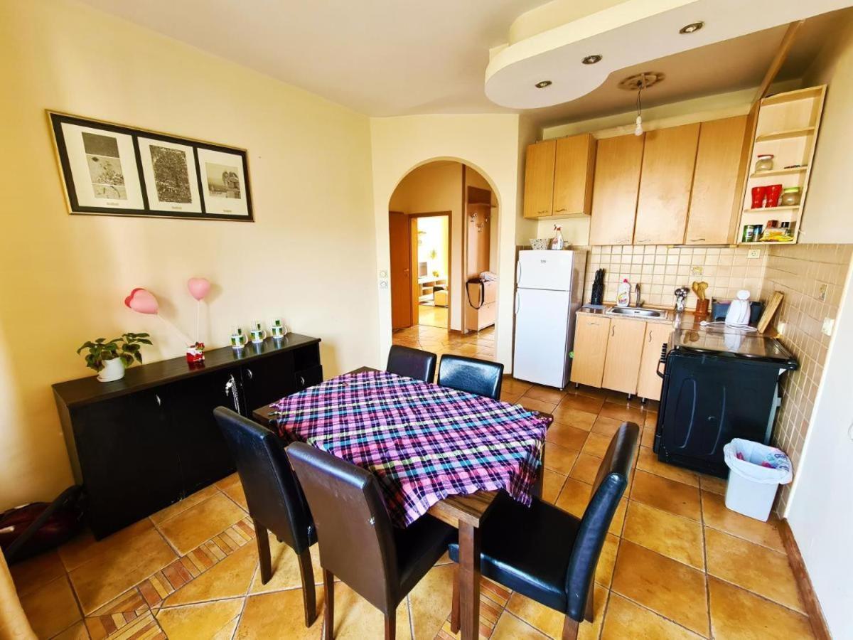 Fantazy Apartment Main Square Skopje Eksteriør bilde